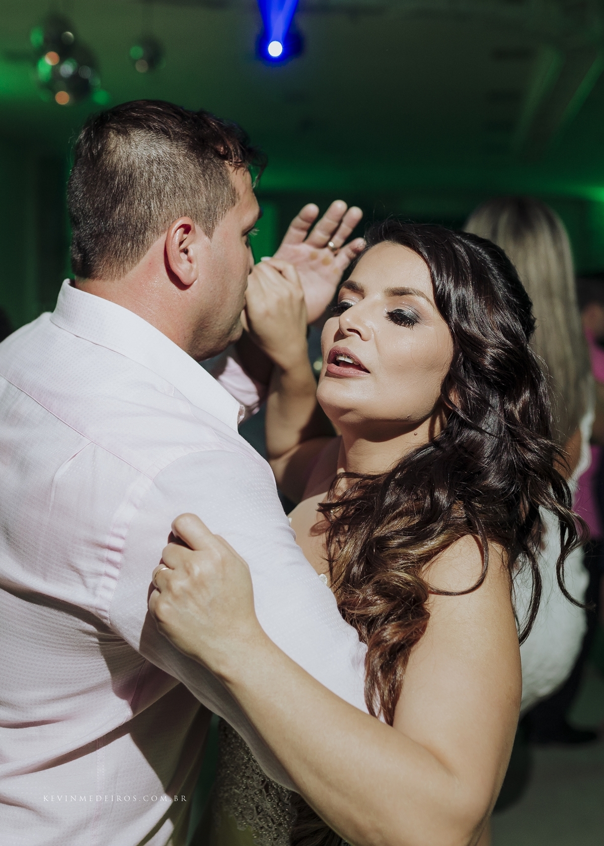 Festa de 15 Anos da Eduarda Almeida no Salão de Festas Kern Haus em Canoas por Kevin Medeiros fotógrafo de Canoas, Porto Alegre rs