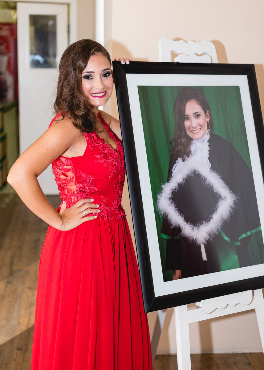 Festa / Recepção de Formatura da Thainá Garbino em Biomedicina UFRGS realizado em Canoas por Kevin Medeiros Fotografia