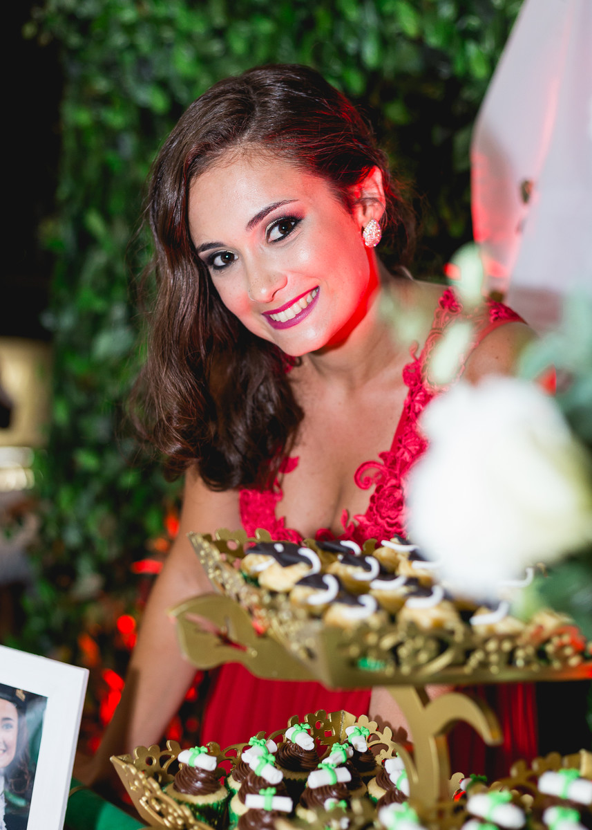 Festa / Recepção de Formatura da Thainá Garbino em Biomedicina UFRGS realizado em Canoas por Kevin Medeiros Fotografia