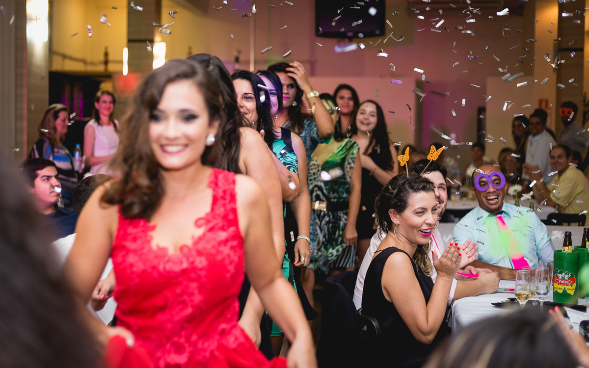 Festa / Recepção de Formatura da Thainá Garbino em Biomedicina UFRGS realizado em Canoas por Kevin Medeiros Fotografia