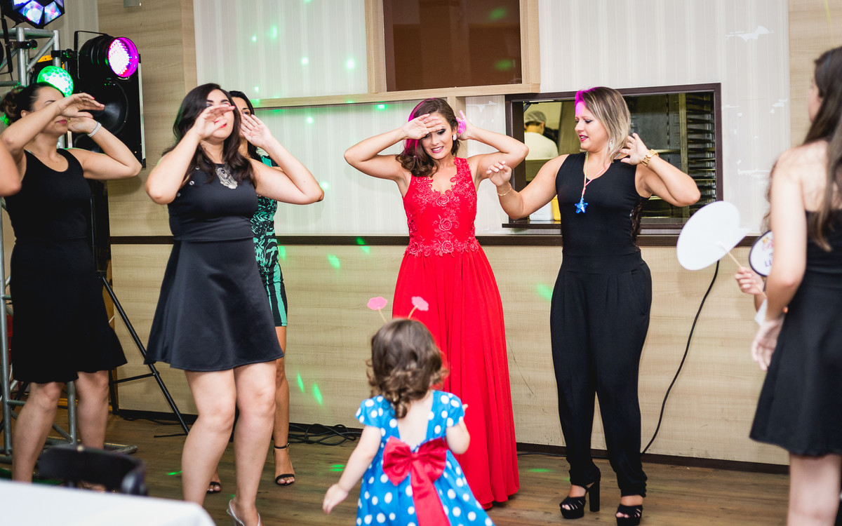 Festa / Recepção de Formatura da Thainá Garbino em Biomedicina UFRGS realizado em Canoas por Kevin Medeiros Fotografia