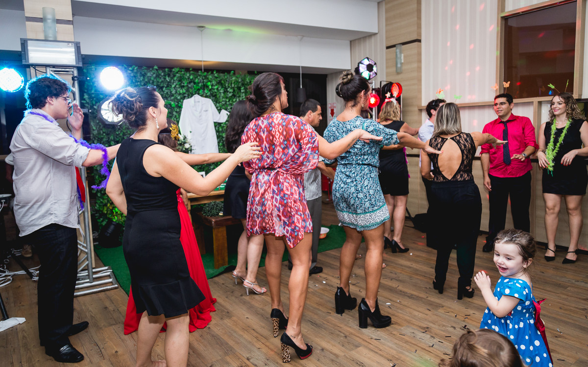 Festa / Recepção de Formatura da Thainá Garbino em Biomedicina UFRGS realizado em Canoas por Kevin Medeiros Fotografia