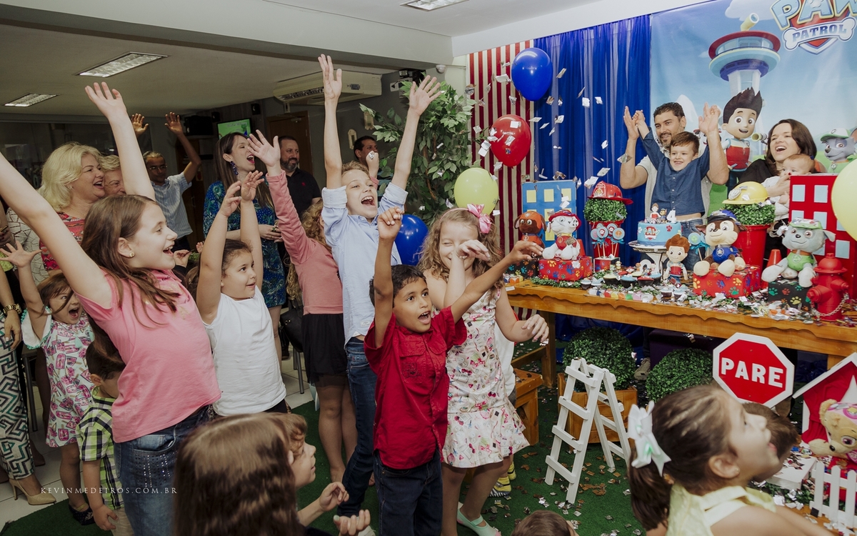 Festa infantil do Benício com o tema Paw Patrol realizado na casa de festas Brincalhão por Kevin Medeiros, fotógrafo de Canoas, Porto Alegre e RS
