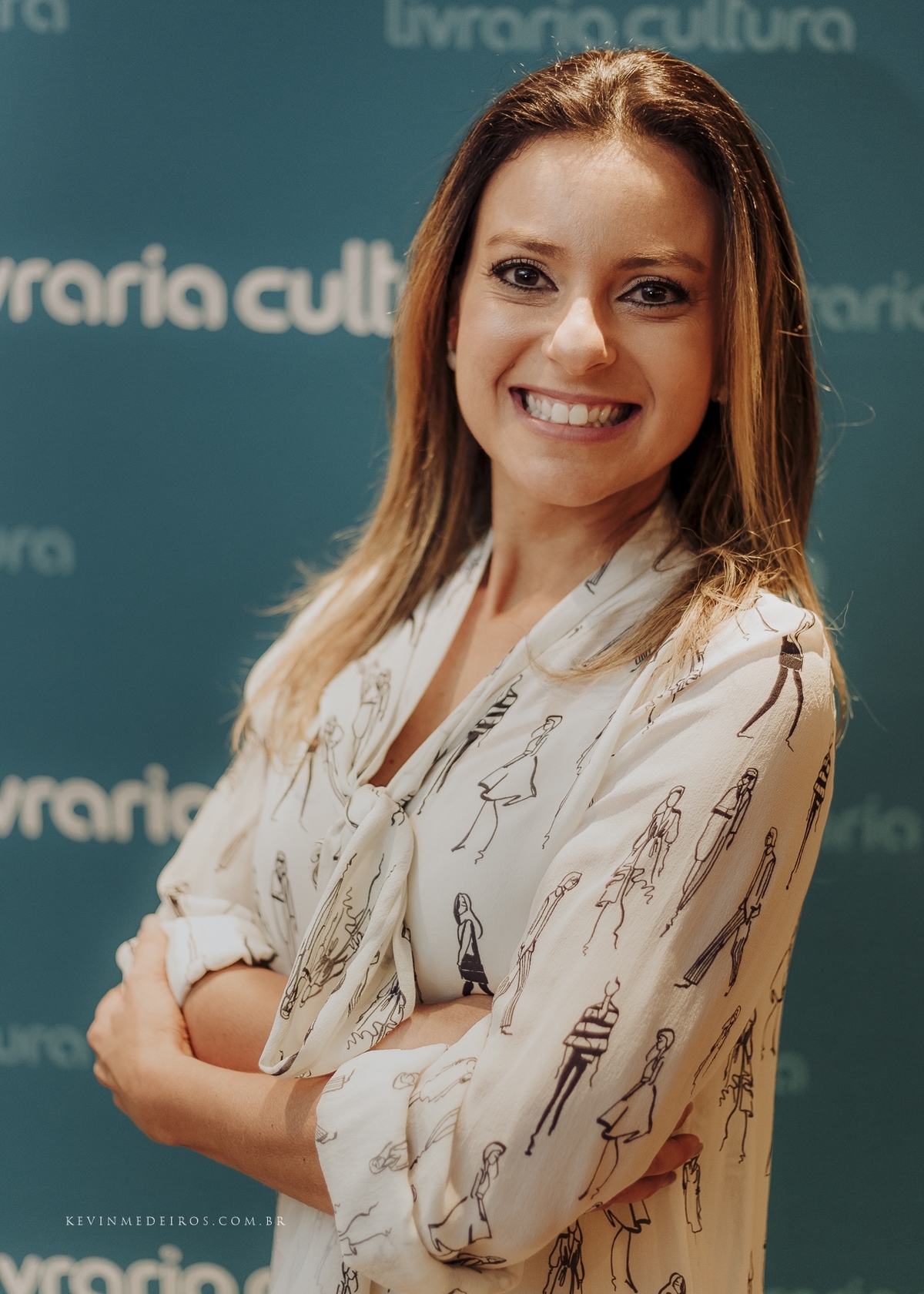 Lançamento do livro Direito ao Esquecimento da Clarissa Carello na livraria cultura bourbon country por kevin medeiros fotógrafo de Canoas, porto alegre e RS