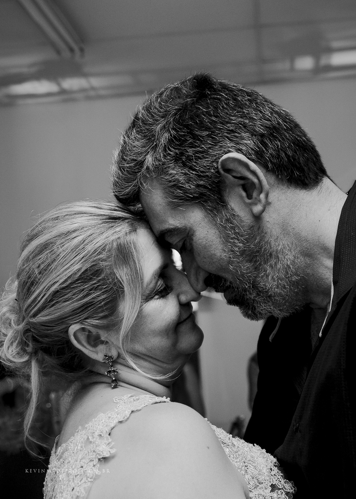 Festa e recepção de formatura da Carol Boemeke realizada no salão arco iris, formanda de Design de interiores por Kevin Medeiros, fotógrafo de Canoas, porto alegre e RS