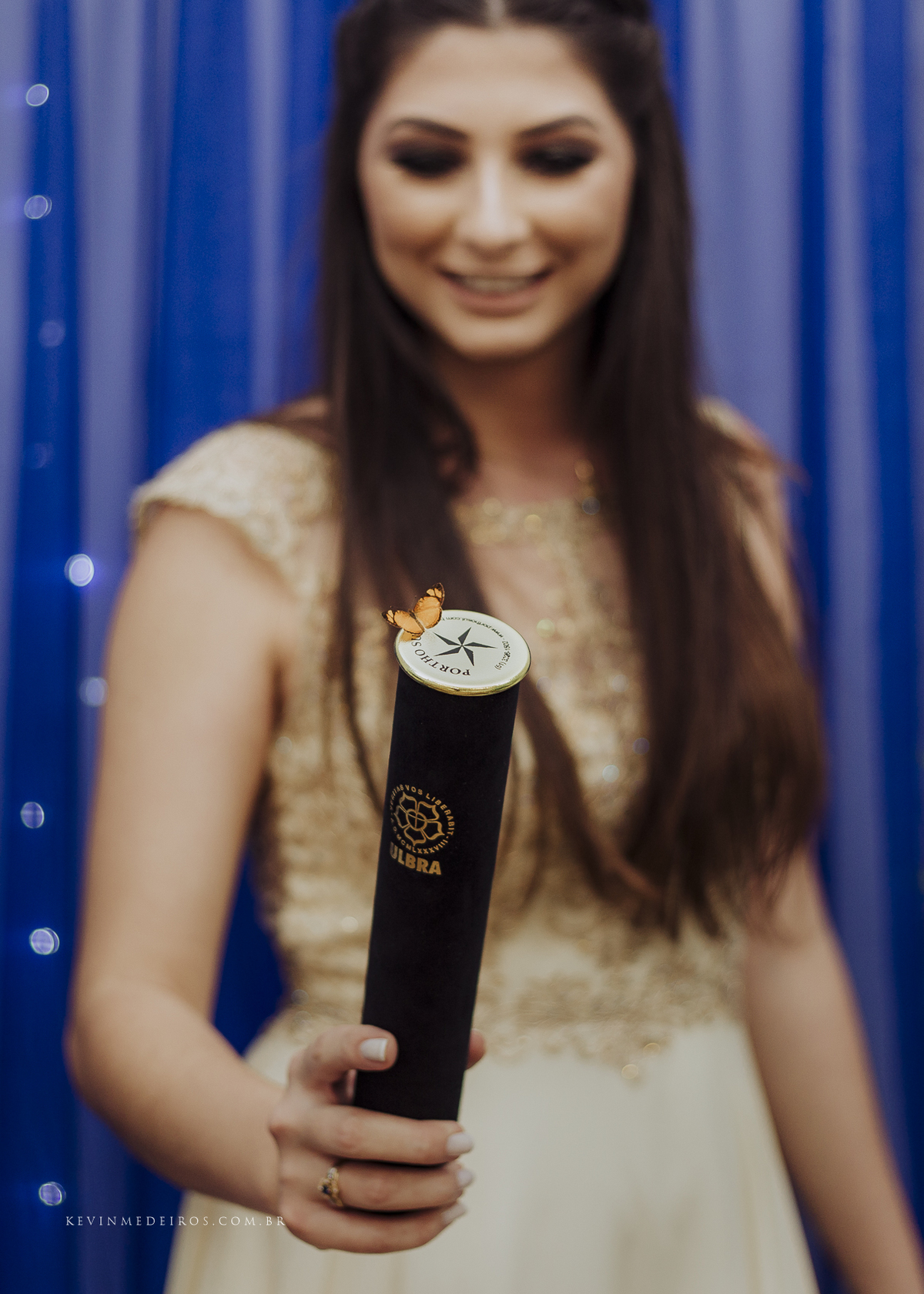 Festa e recepção de formatura da Carol Boemeke realizada no salão arco iris, formanda de Design de interiores por Kevin Medeiros, fotógrafo de Canoas, porto alegre e RS