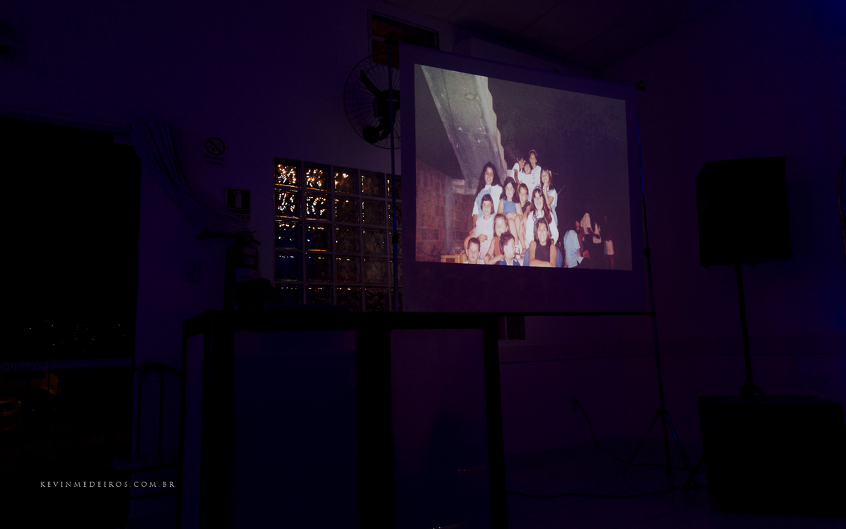 Festa e recepção de formatura da Carol Boemeke realizada no salão arco iris, formanda de Design de interiores por Kevin Medeiros, fotógrafo de Canoas, porto alegre e RS