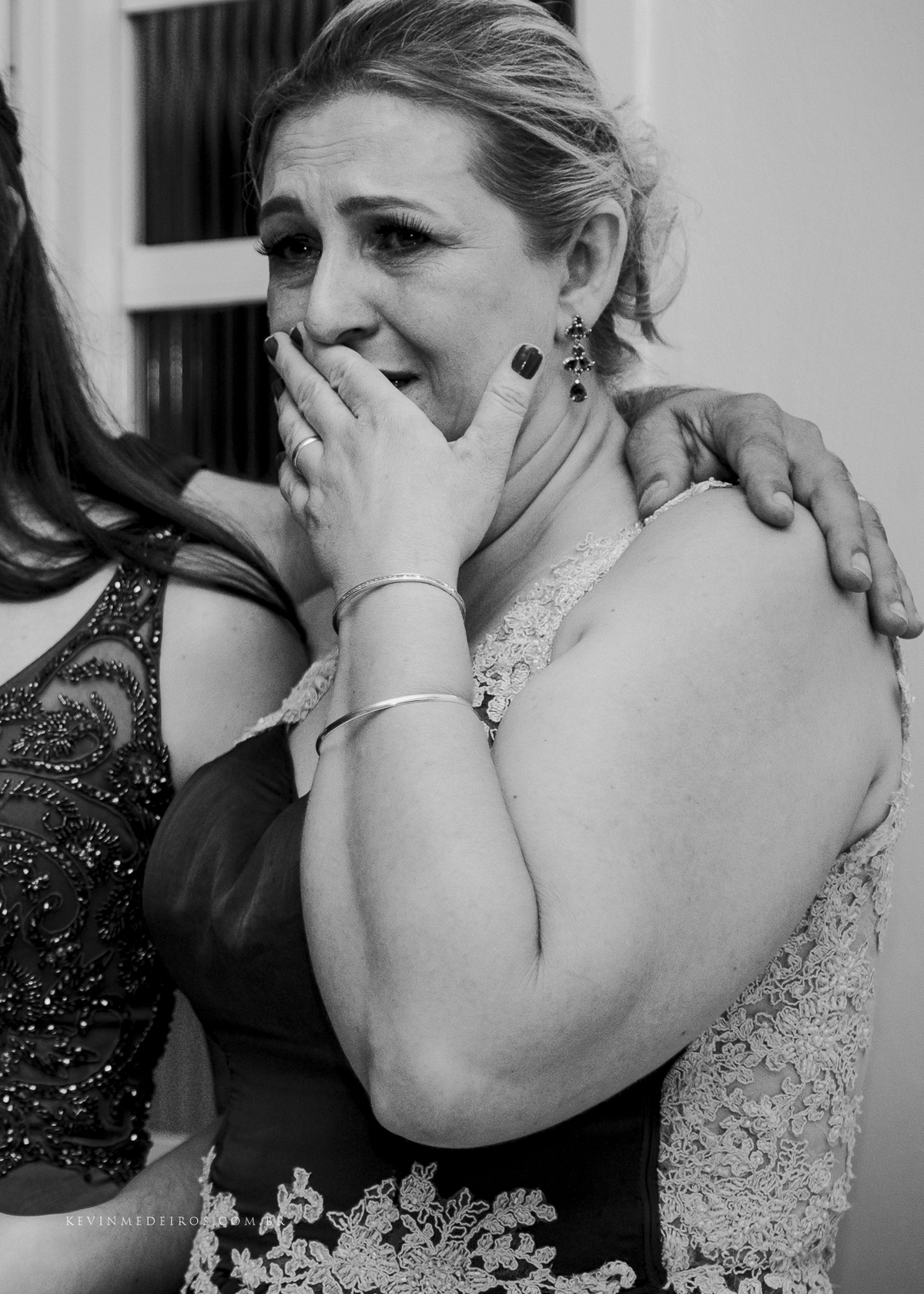 Festa e recepção de formatura da Carol Boemeke realizada no salão arco iris, formanda de Design de interiores por Kevin Medeiros, fotógrafo de Canoas, porto alegre e RS