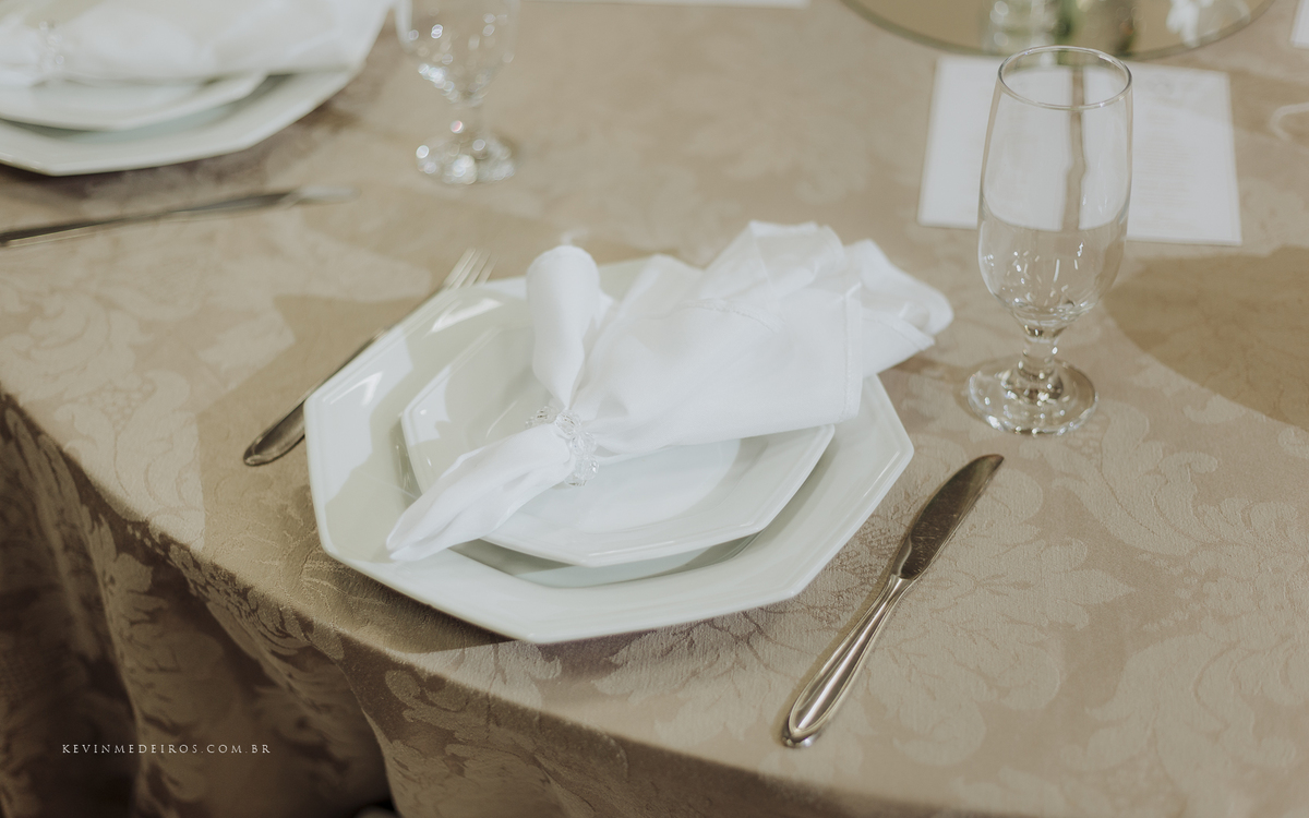 Festa e recepção de formatura da Bianca Ferrão no Maria Horus Buffet, formanda em Relações Públicas pela Unisinos por Kevin Medeiros fotógrafo de Canoas, porto alegre e rs