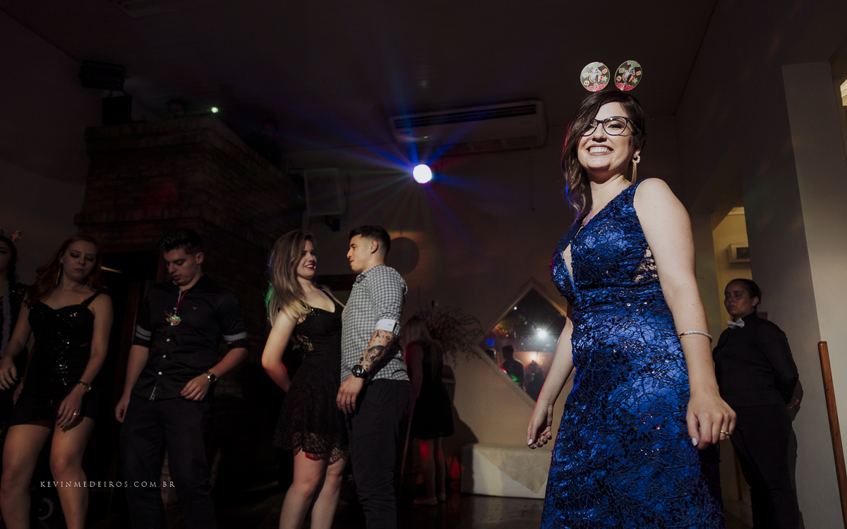 Festa e recepção de formatura da Bianca Ferrão no Maria Horus Buffet, formanda em Relações Públicas pela Unisinos por Kevin Medeiros fotógrafo de Canoas, porto alegre e rs