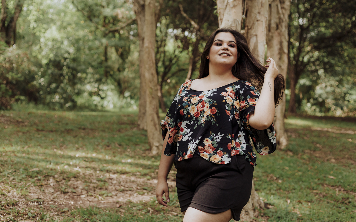 Ensaio feminino externo da Gabriela D'Ávila realizado no parque Witeck em novo cabrais por Kevin Medeiros, fotógrafo de candelária, canoas, porto alegre RS