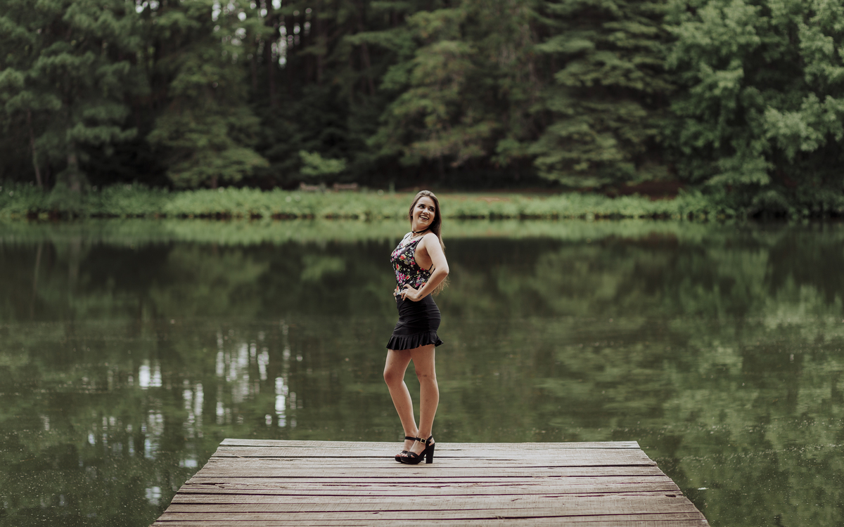 Ensaio feminino externo da Isabela D'Ávila, rainha de candelária, realizado no parque Witeck em novo cabrais por Kevin Medeiros, fotógrafo de candelária, canoas, porto alegre RS