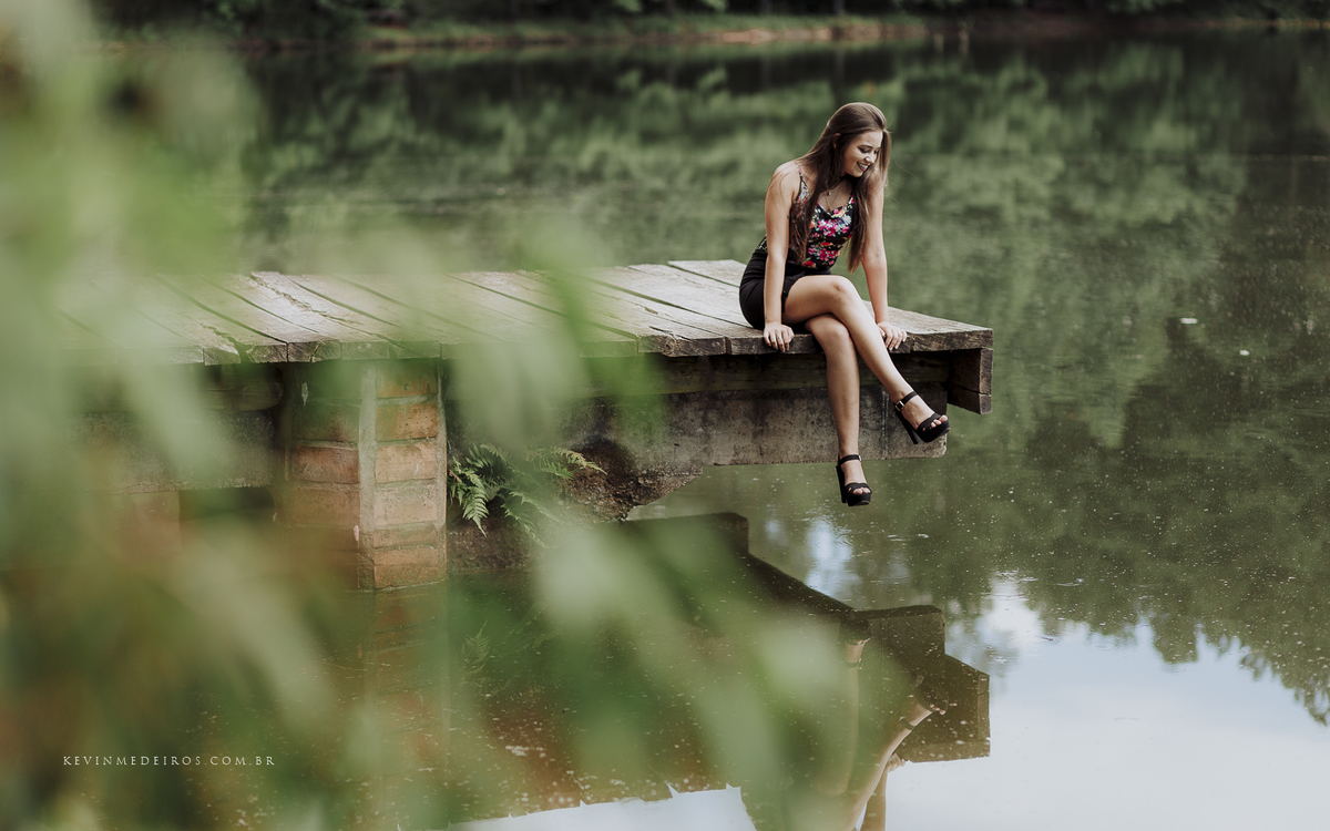 Ensaio feminino externo da Isabela D'Ávila, rainha de candelária, realizado no parque Witeck em novo cabrais por Kevin Medeiros, fotógrafo de candelária, canoas, porto alegre RS