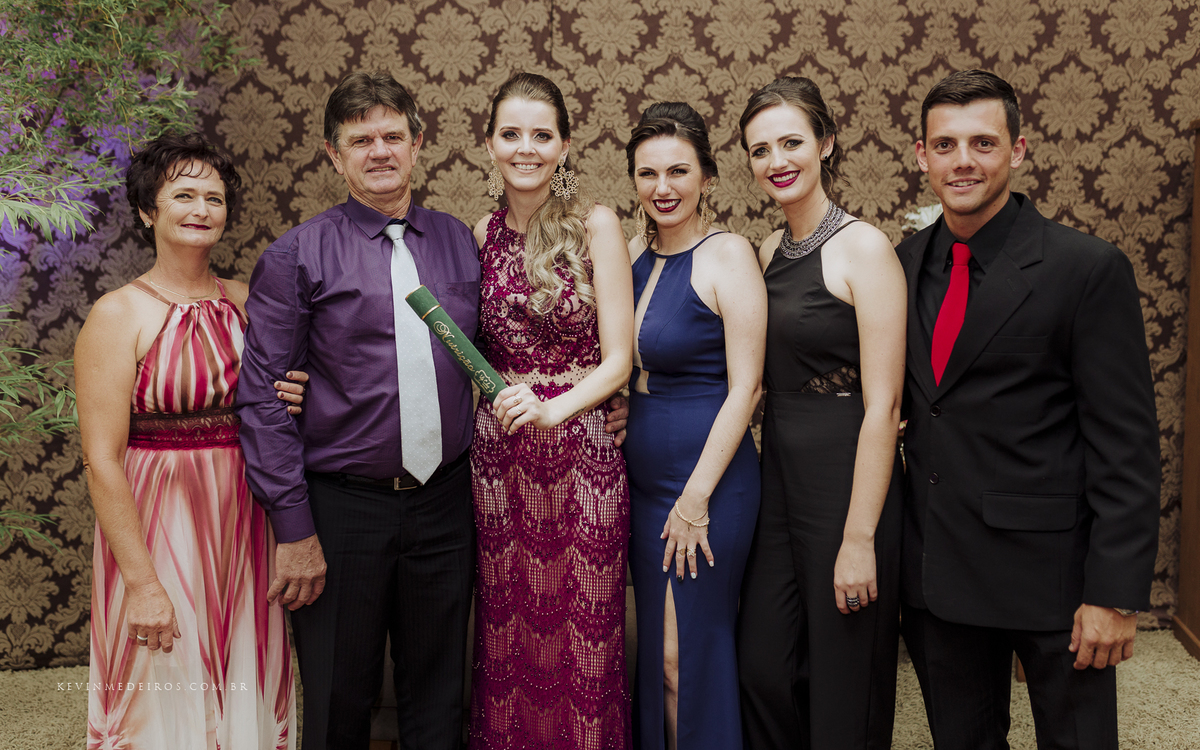 Colação de formatura da Wanuza Esteil realizado na UNISC Salta Cruz Comunidade Sional, Detalhes assessoria e cerimonial por Kevin Medeiros fotógrafo  Candelária, canoas rs