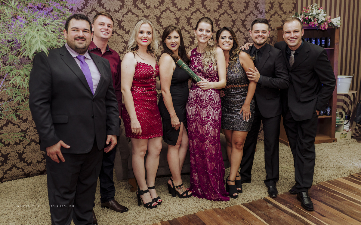 Colação de formatura da Wanuza Esteil realizado na UNISC Salta Cruz Comunidade Sional, Detalhes assessoria e cerimonial por Kevin Medeiros fotógrafo  Candelária, canoas rs