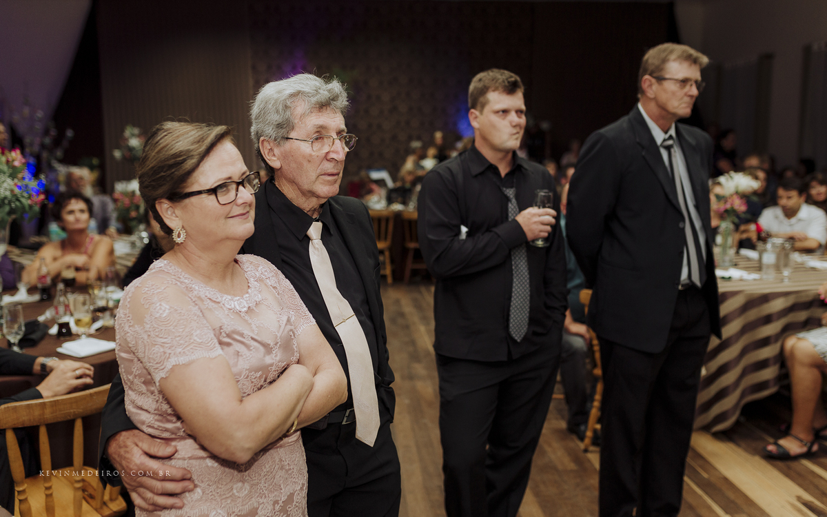 Colação de formatura da Wanuza Esteil realizado na UNISC Salta Cruz Comunidade Sional, Detalhes assessoria e cerimonial por Kevin Medeiros fotógrafo  Candelária, canoas rs