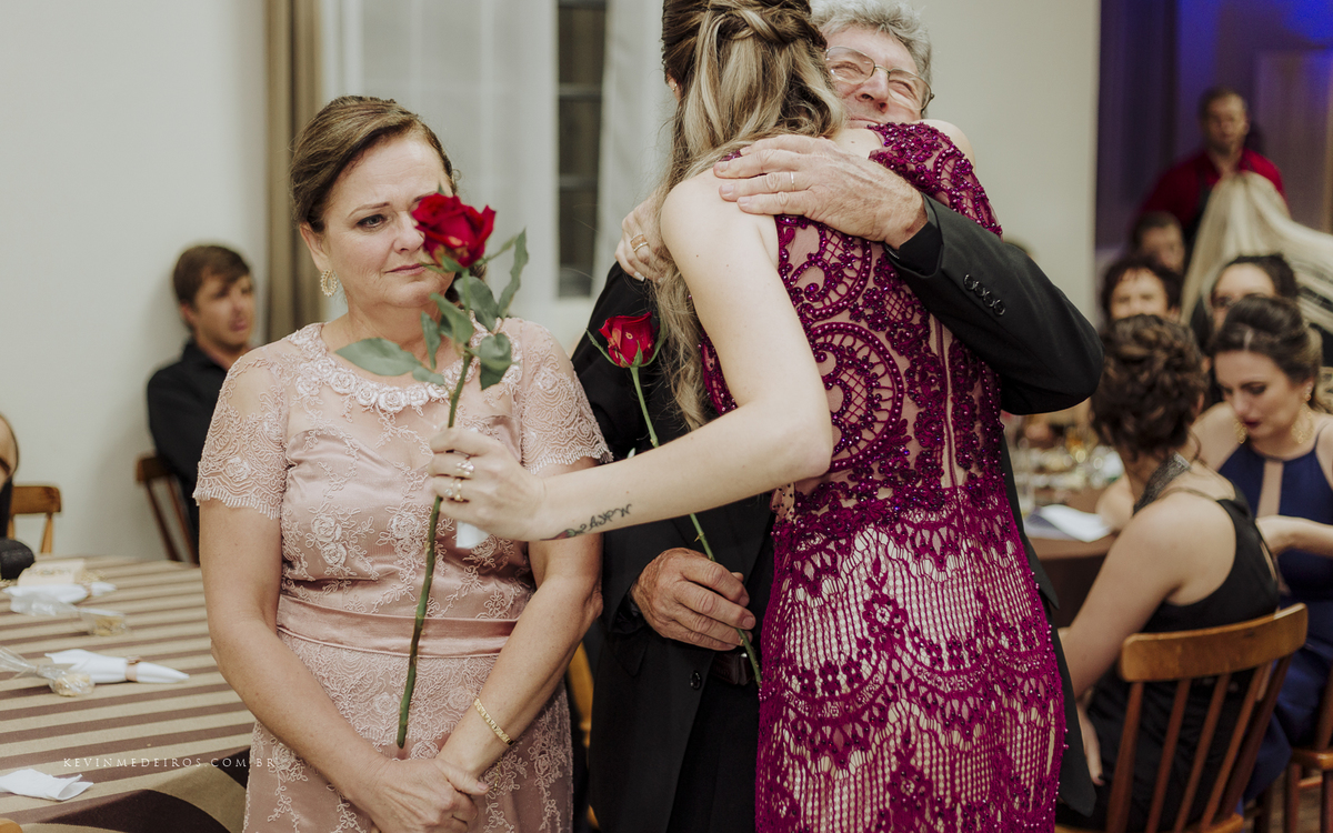 Colação de formatura da Wanuza Esteil realizado na UNISC Salta Cruz Comunidade Sional, Detalhes assessoria e cerimonial por Kevin Medeiros fotógrafo  Candelária, canoas rs
