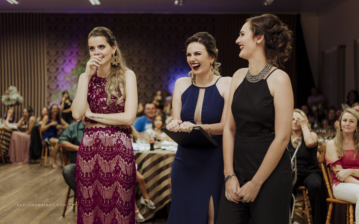 Colação de formatura da Wanuza Esteil realizado na UNISC Salta Cruz Comunidade Sional, Detalhes assessoria e cerimonial por Kevin Medeiros fotógrafo  Candelária, canoas rs