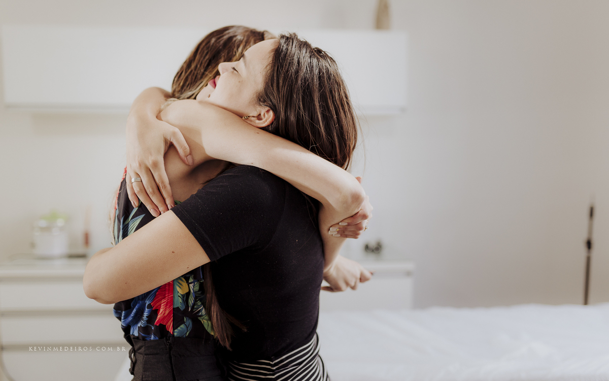 Making Of Maquiagem da Wanuza Esteil realizado no salão de beleza cort e cor candelária por Yasmin Gehres Makeup por Kevin Medeiros fotógrafo canoas rs