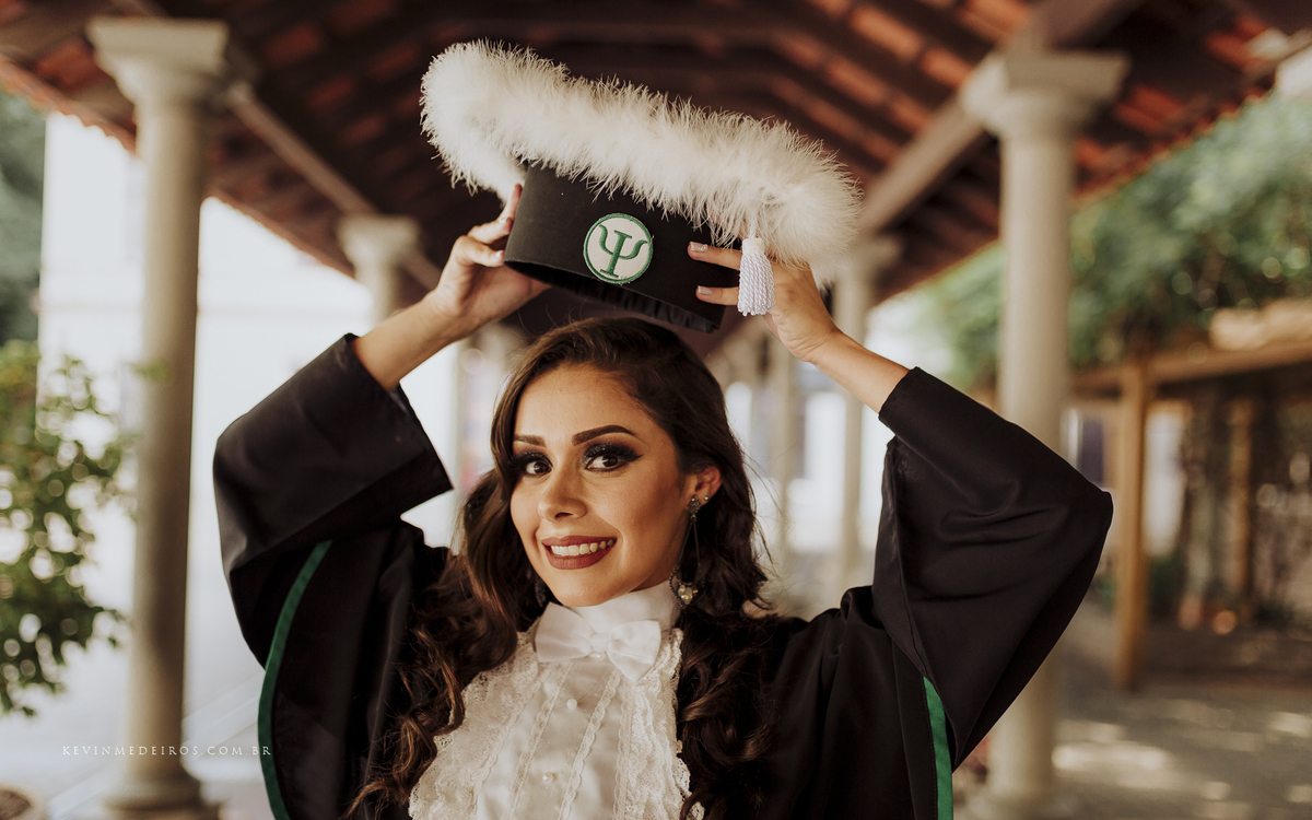 Ensaio colação de formatura Alaiana Alfaro, formanda de psicologia pelo Unilasalle Canoas por Kevin Medeiros fotógrafo de Canoas Porto Alegre e RS
