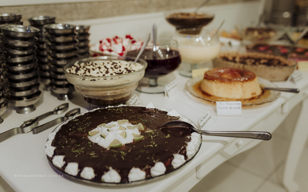 Recepção Festa de formatura Alaiana Alfaro, formanda de Psicologia pelo Unilasalle realizado no salão de festa Gran Fiesta por Kevin Medeiros fotógrafo de Canoas, Porto Alegre e RS Restaurante Dom Camilo