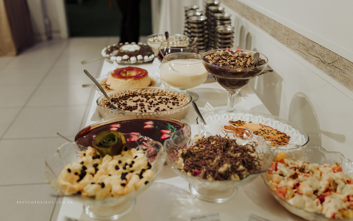 Recepção Festa de formatura Alaiana Alfaro, formanda de Psicologia pelo Unilasalle realizado no salão de festa Gran Fiesta por Kevin Medeiros fotógrafo de Canoas, Porto Alegre e RS Restaurante Dom Camilo