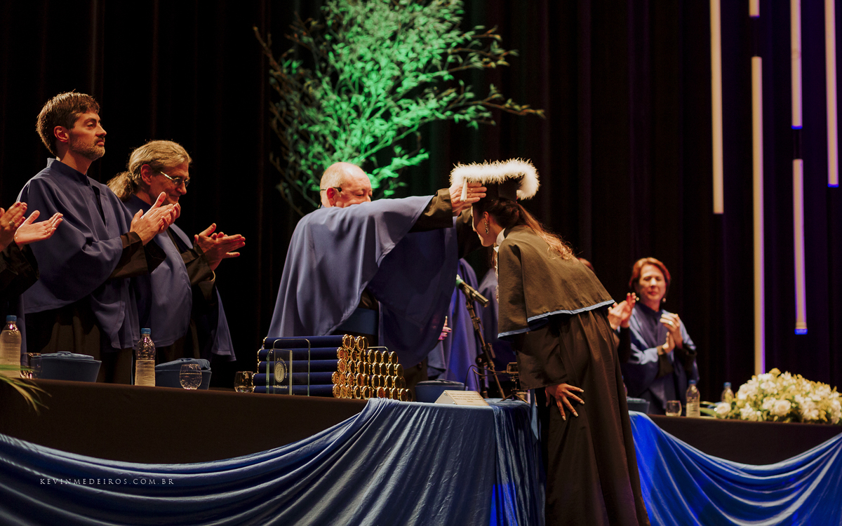Colação de formatura da Jéssica Oliveira em Engenharia Mecânica UFRGS por Kevin Medeiros fotógrafo de Canoas, porto alegre e região metropolitana rs