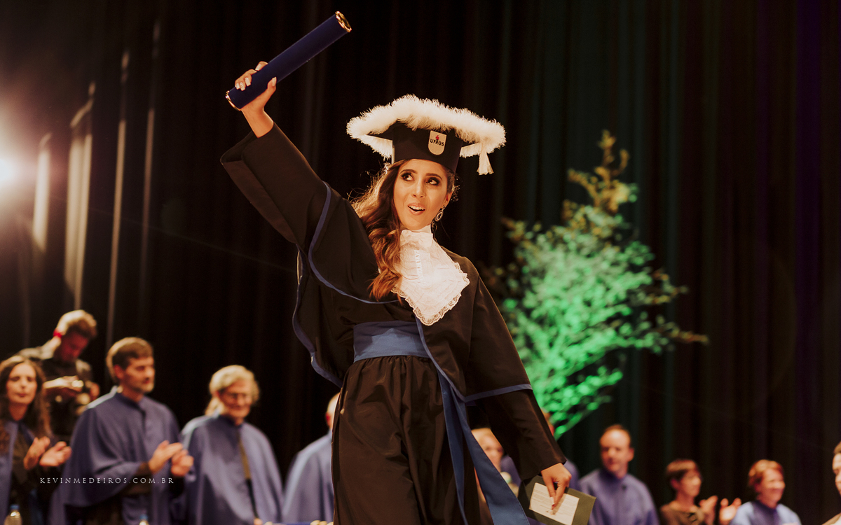 Colação de formatura da Jéssica Oliveira em Engenharia Mecânica UFRGS por Kevin Medeiros fotógrafo de Canoas, porto alegre e região metropolitana rs