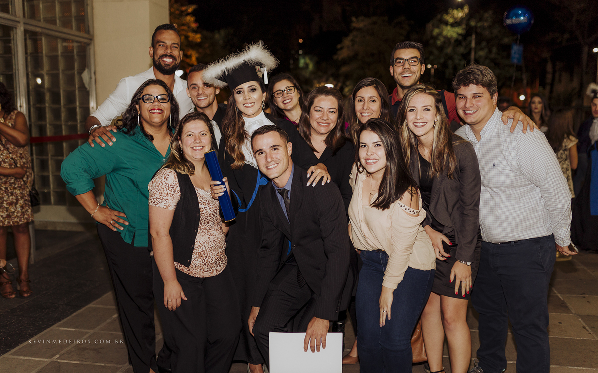 Colação de formatura da Jéssica Oliveira em Engenharia Mecânica UFRGS por Kevin Medeiros fotógrafo de Canoas, porto alegre e região metropolitana rs
