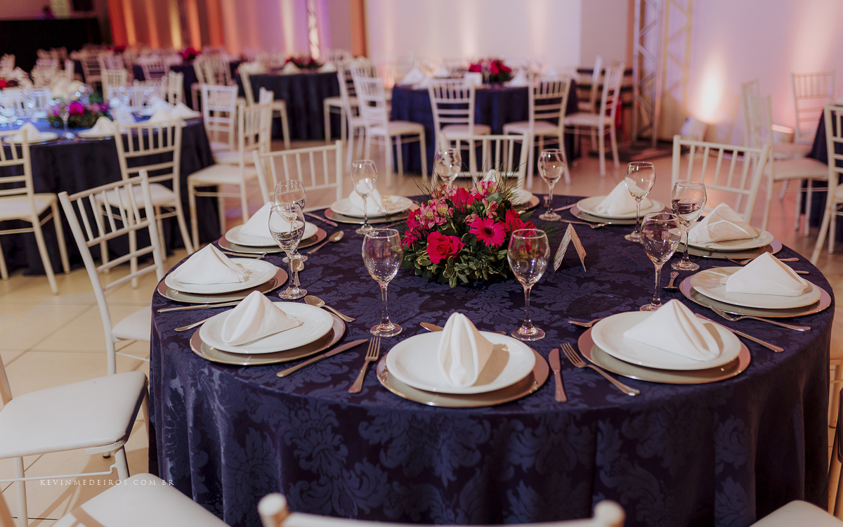 Recepção festa de formatura da Jéssica Oliveira em Engenharia Mecânica UFRGS realizada no Salão de festas Blue Moon por Kevin Medeiros fotógrafo de Canoas, porto alegre e região metropolitana rs