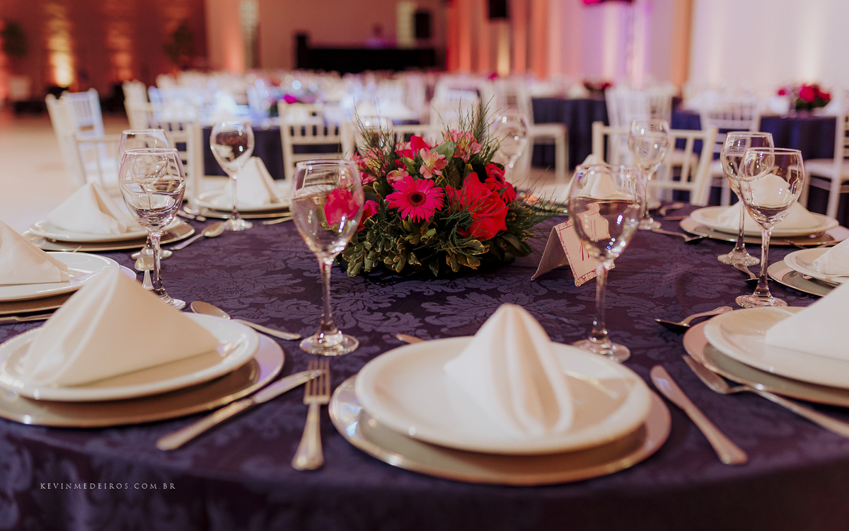Recepção festa de formatura da Jéssica Oliveira em Engenharia Mecânica UFRGS realizada no Salão de festas Blue Moon por Kevin Medeiros fotógrafo de Canoas, porto alegre e região metropolitana rs