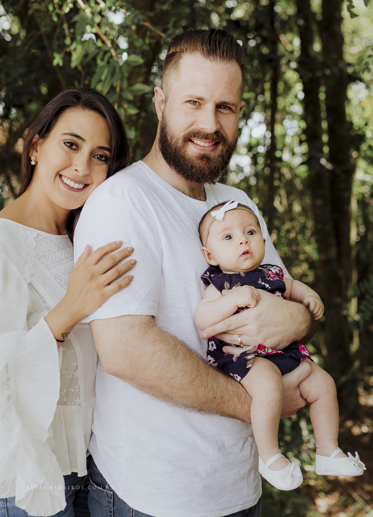 Ensaio book família acompanhamento trimestral da Letícia, Nando e Olívia realizado em Viamão por Kevin Medeiros fotógrafo de Canoas, Porto Alegre e região metropolitana rs