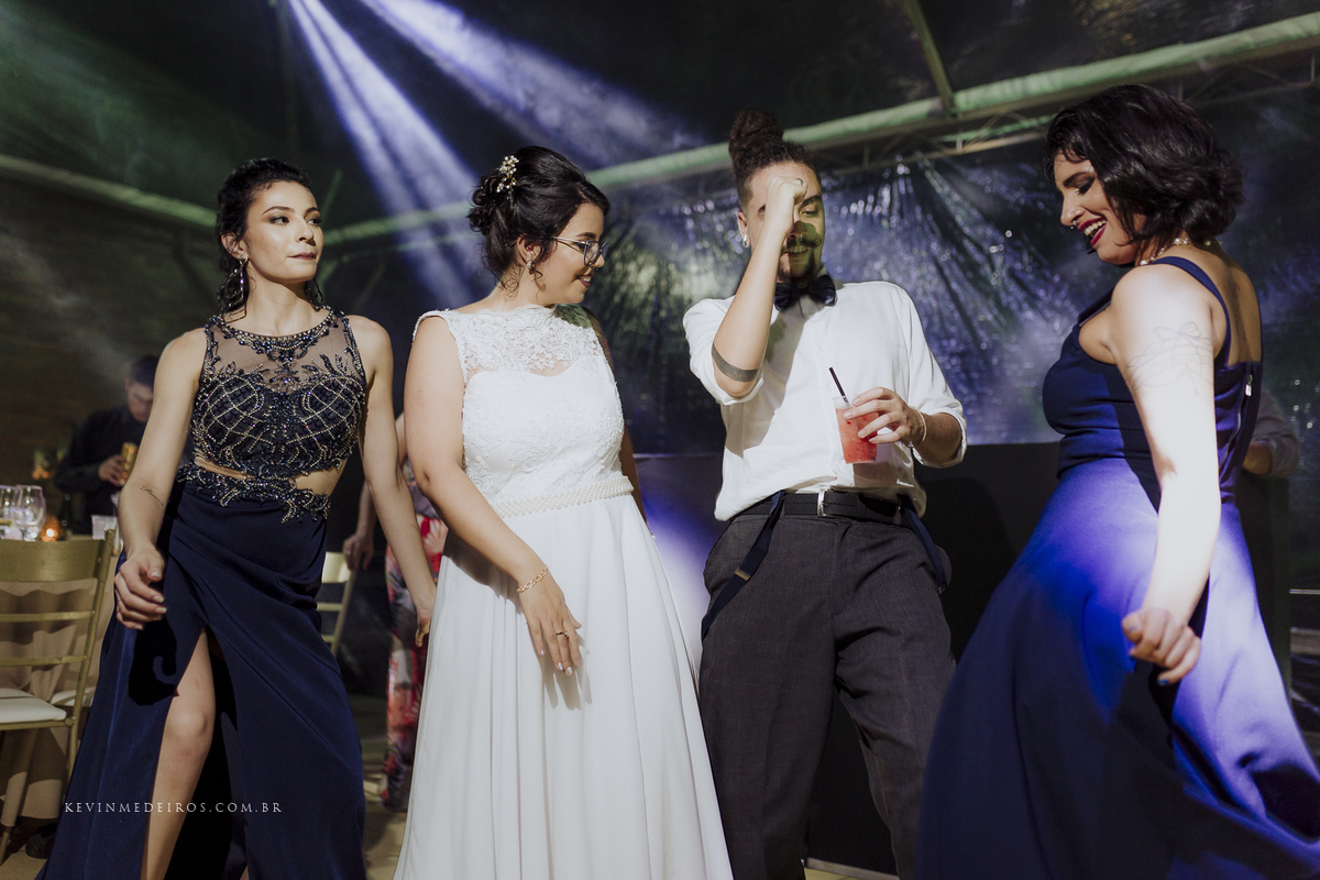 Casamento ao ar livre na figueira campo Bárbara e Gabriel no Paraíso Eventos em Viamão por Kevin Medeiros fotógrafo de Canoas, grande Porto Alegre e RS