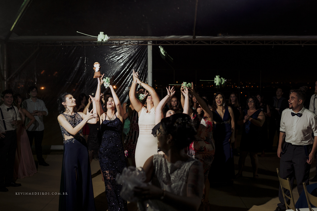 Casamento ao ar livre na figueira campo Bárbara e Gabriel no Paraíso Eventos em Viamão por Kevin Medeiros fotógrafo de Canoas, grande Porto Alegre e RS