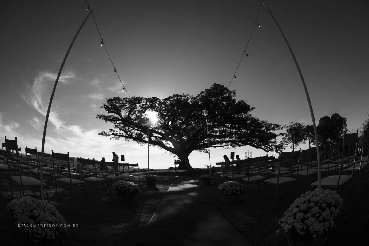 Casamento ao ar livre na figueira campo Bárbara e Gabriel no Paraíso Eventos em Viamão por Kevin Medeiros fotógrafo de Canoas, grande Porto Alegre e RS