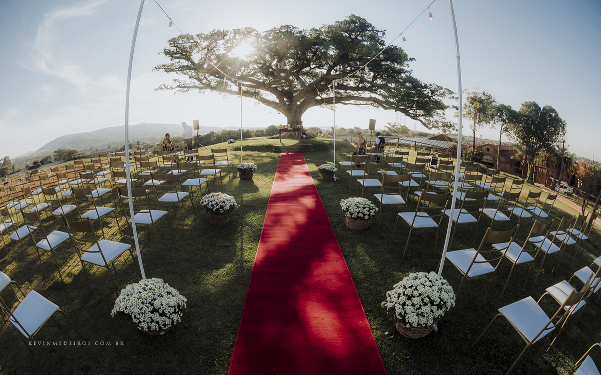 Casamento ao ar livre na figueira campo Bárbara e Gabriel no Paraíso Eventos em Viamão por Kevin Medeiros fotógrafo de Canoas, grande Porto Alegre e RS