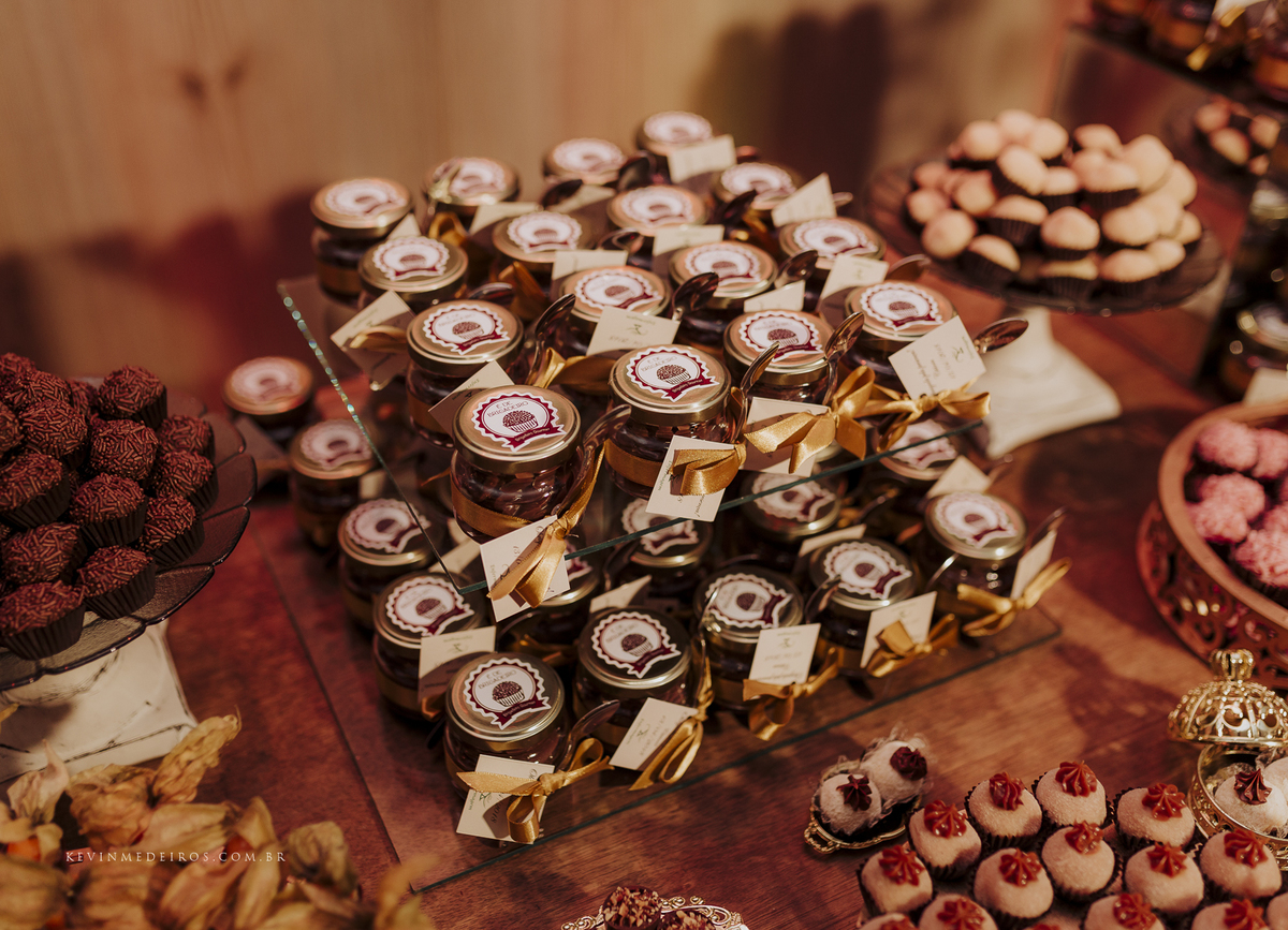Colação de formatura da Citânia Oliveira, formanda em Enfermagem pela Fadergs realizado no centro de eventos FIERGS e Marquês Bier por Kevin Medeiros fotógrafo de Canoas, porto alegre e RS