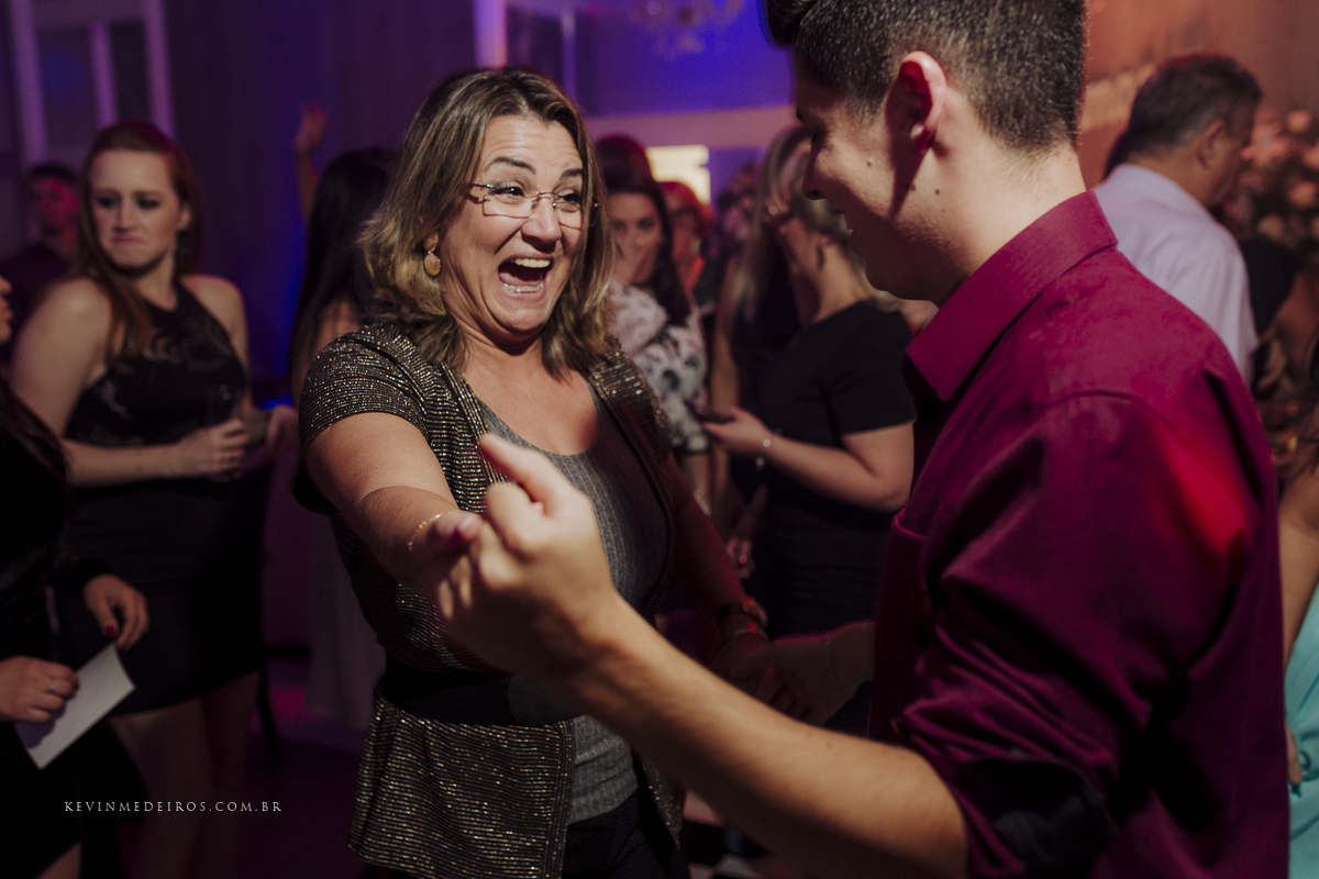 Colação de formatura da Citânia Oliveira, formanda em Enfermagem pela Fadergs realizado no centro de eventos FIERGS e Marquês Bier por Kevin Medeiros fotógrafo de Canoas, porto alegre e RS