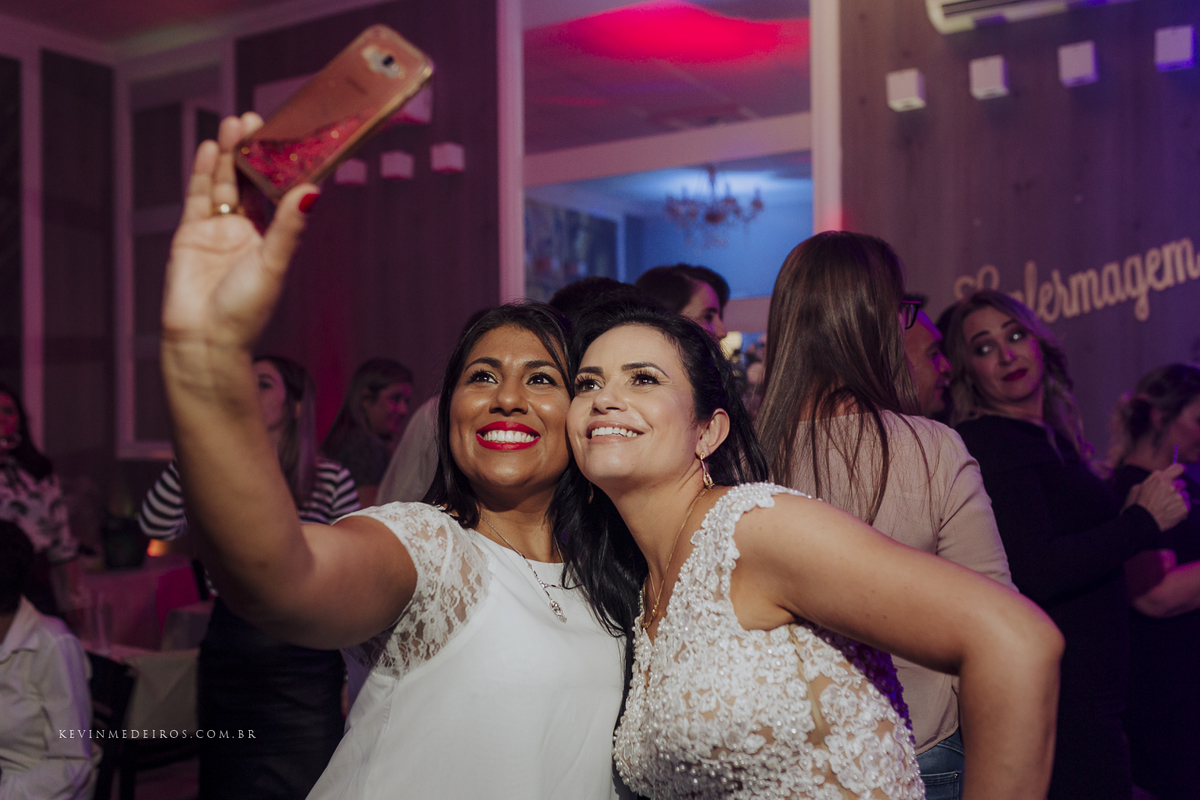 Colação de formatura da Citânia Oliveira, formanda em Enfermagem pela Fadergs realizado no centro de eventos FIERGS e Marquês Bier por Kevin Medeiros fotógrafo de Canoas, porto alegre e RS