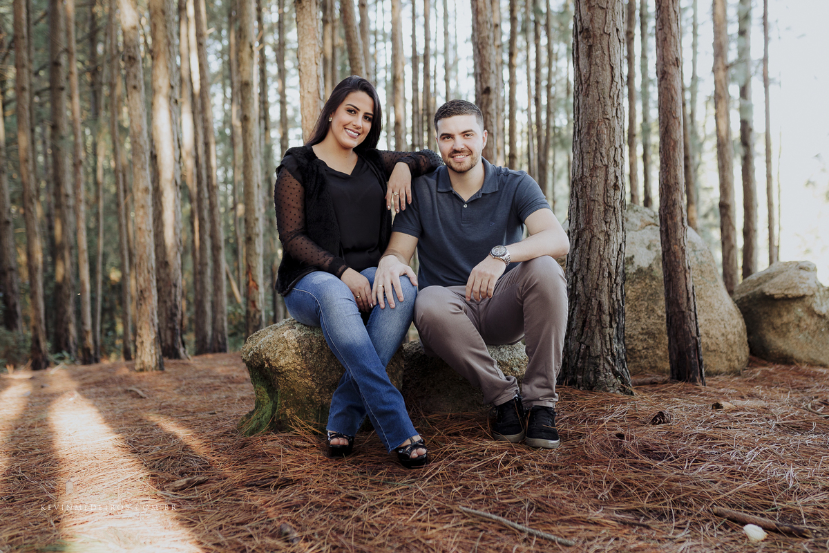 Ensaio book pré casamento da Tainara e Rafael realizado no Parque Gabriel Knijnik em Porto Alegre por Kevin Medeiros fotógrafo de Canoas e RS