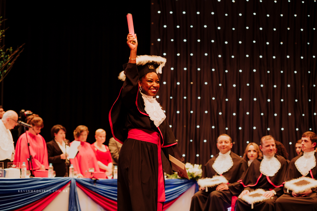 Formatura colação Festa Elaine Sipião em Ciências Contábeis pela UFRGS realizado no centro de eventos fiergs e na casa do marquês por Kevin Medeiros fotógrafo de Canoas, Porto Alegre e RS