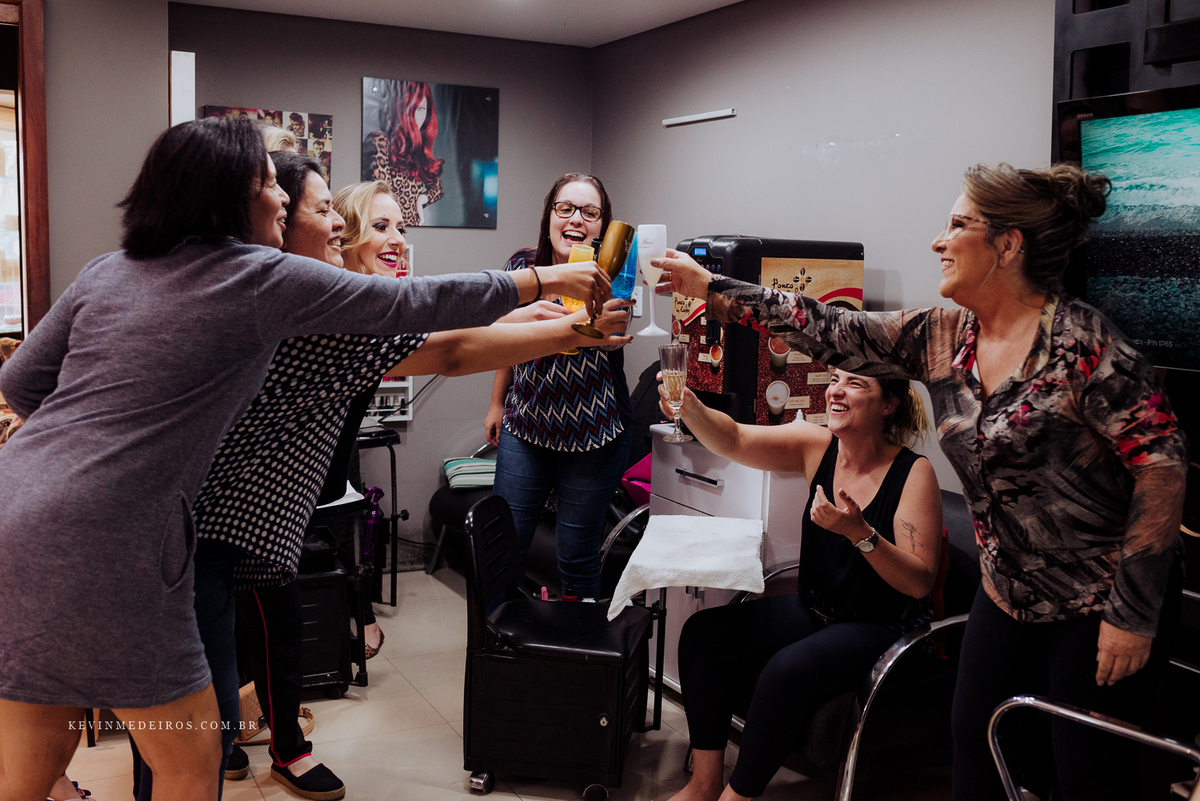 Casamento wedding Georgia e Rodrigo no Waldhof Festas & Eventos, celebrante Luis Schumacher cerimonia das cervejas, por Kevin Medeiros fotógrafo de Canoas, porto alegre e RS