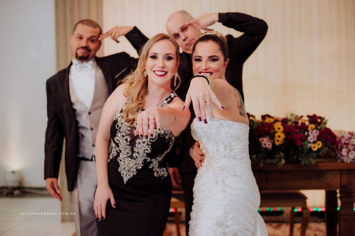 Casamento wedding Georgia e Rodrigo no Waldhof Festas & Eventos, celebrante Luis Schumacher cerimonia das cervejas, por Kevin Medeiros fotógrafo de Canoas, porto alegre e RS