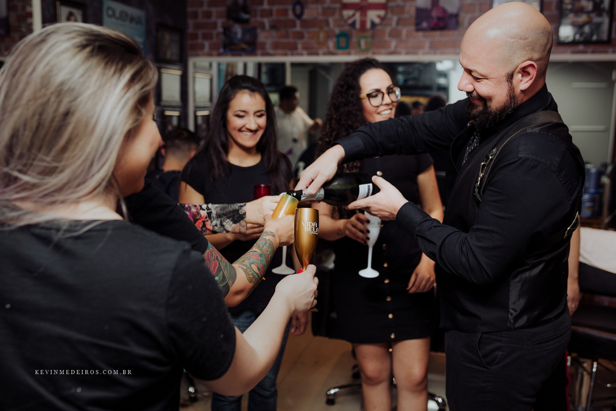 Casamento wedding Georgia e Rodrigo no Waldhof Festas & Eventos, celebrante Luis Schumacher cerimonia das cervejas, por Kevin Medeiros fotógrafo de Canoas, porto alegre e RS