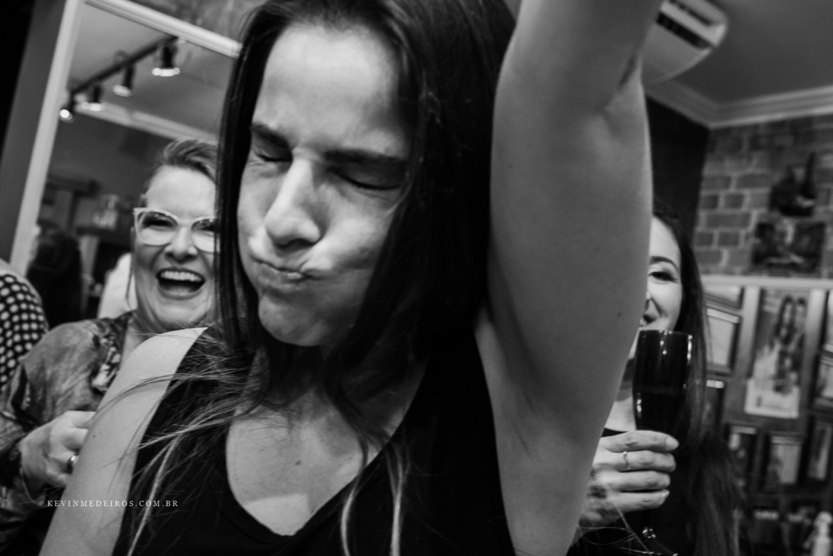 Casamento wedding Georgia e Rodrigo no Waldhof Festas & Eventos, celebrante Luis Schumacher cerimonia das cervejas, por Kevin Medeiros fotógrafo de Canoas, porto alegre e RS