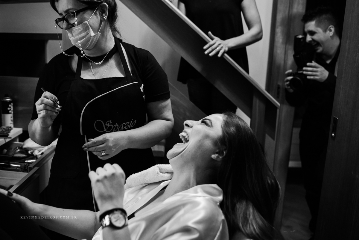 Casamento wedding Georgia e Rodrigo no Waldhof Festas & Eventos, celebrante Luis Schumacher cerimonia das cervejas, por Kevin Medeiros fotógrafo de Canoas, porto alegre e RS