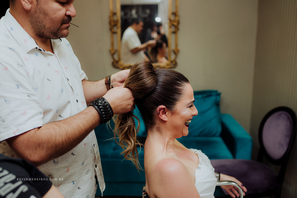 Casamento wedding Georgia e Rodrigo no Waldhof Festas & Eventos, celebrante Luis Schumacher cerimonia das cervejas, por Kevin Medeiros fotógrafo de Canoas, porto alegre e RS