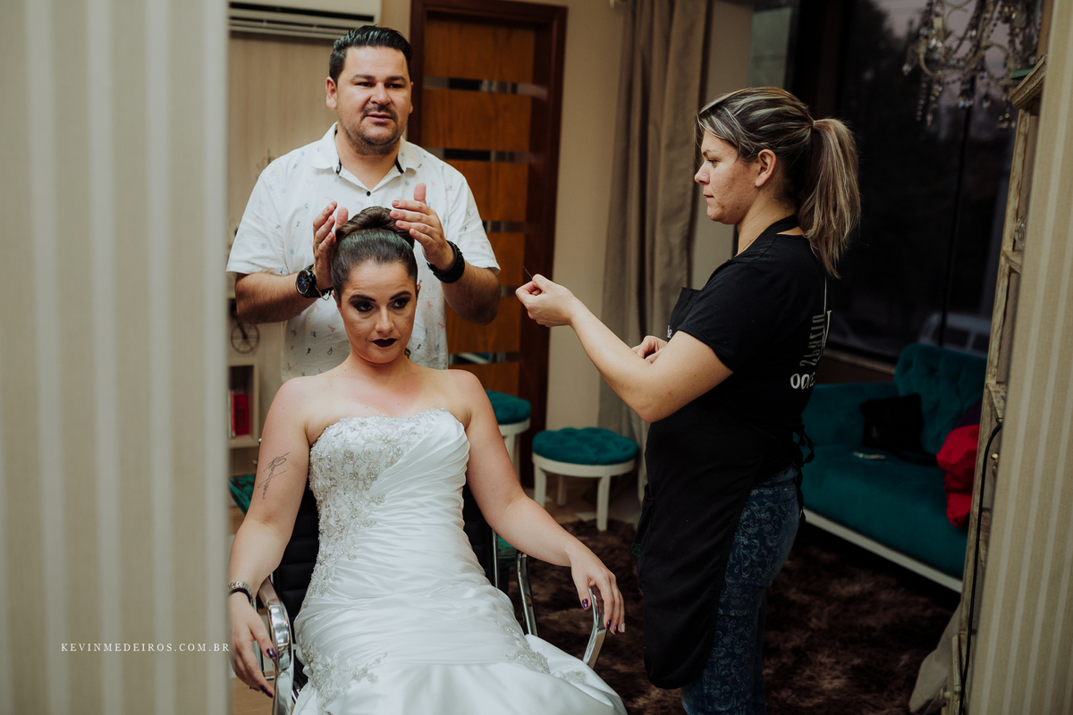 Casamento wedding Georgia e Rodrigo no Waldhof Festas & Eventos, celebrante Luis Schumacher cerimonia das cervejas, por Kevin Medeiros fotógrafo de Canoas, porto alegre e RS