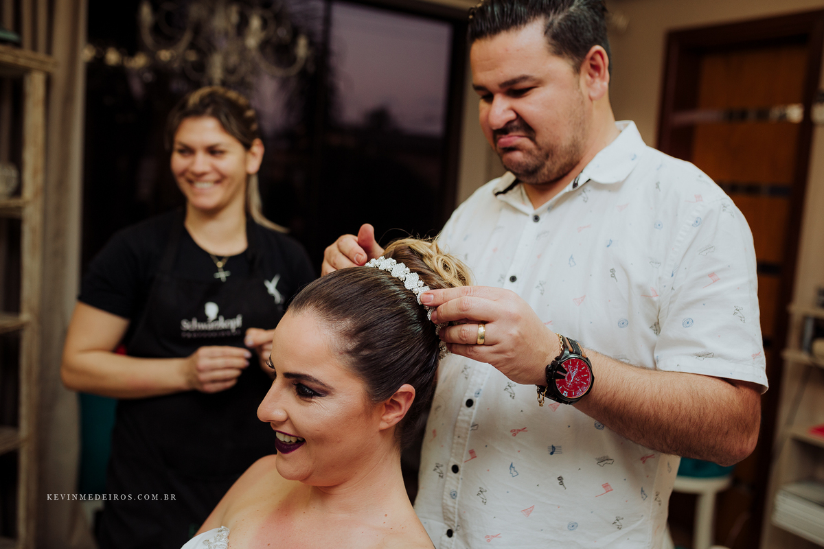 Casamento wedding Georgia e Rodrigo no Waldhof Festas & Eventos, celebrante Luis Schumacher cerimonia das cervejas, por Kevin Medeiros fotógrafo de Canoas, porto alegre e RS