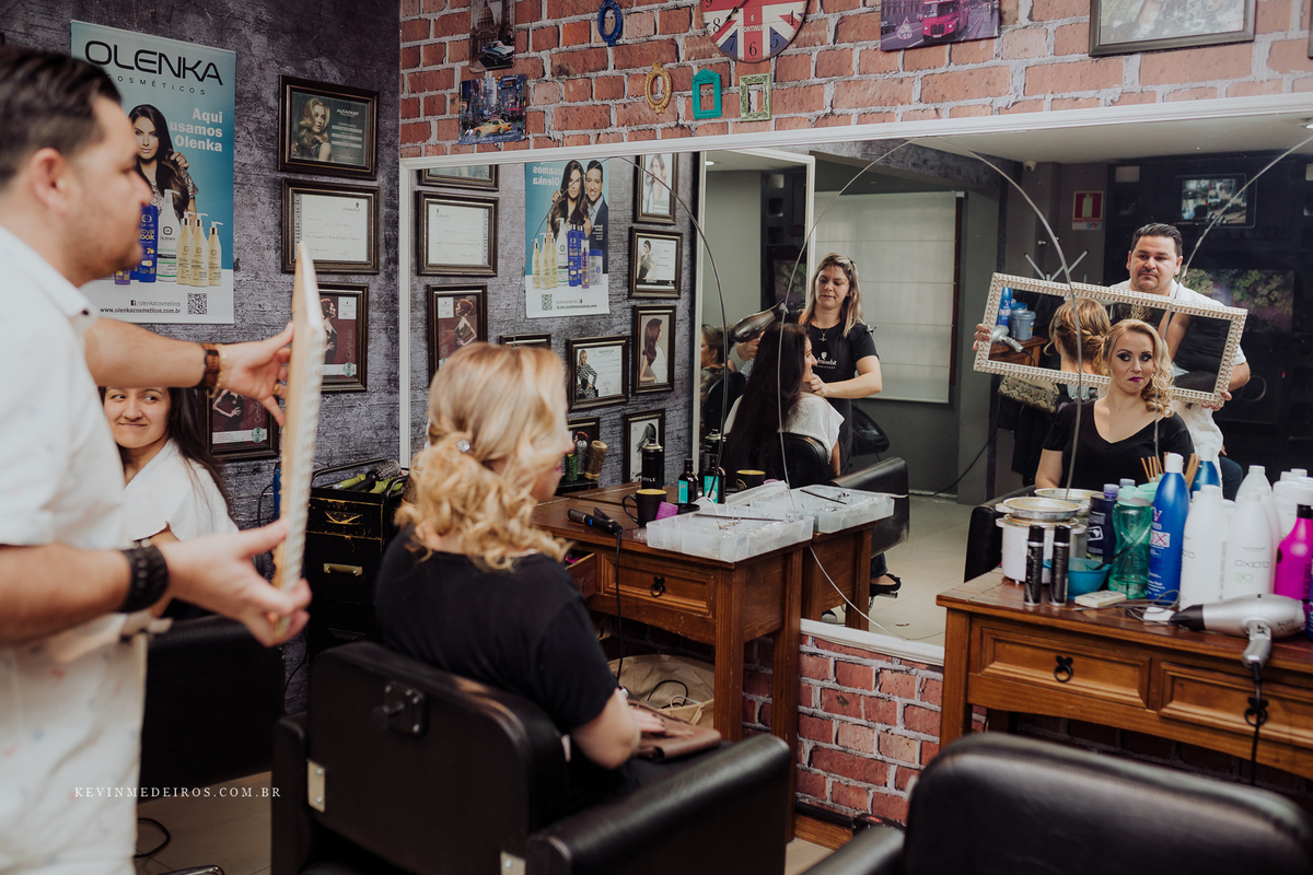 Casamento wedding Georgia e Rodrigo no Waldhof Festas & Eventos, celebrante Luis Schumacher cerimonia das cervejas, por Kevin Medeiros fotógrafo de Canoas, porto alegre e RS